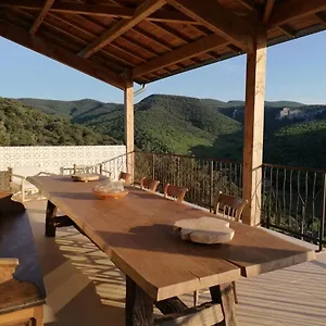  Hébergement de vacances Le Hameau Du Vallier