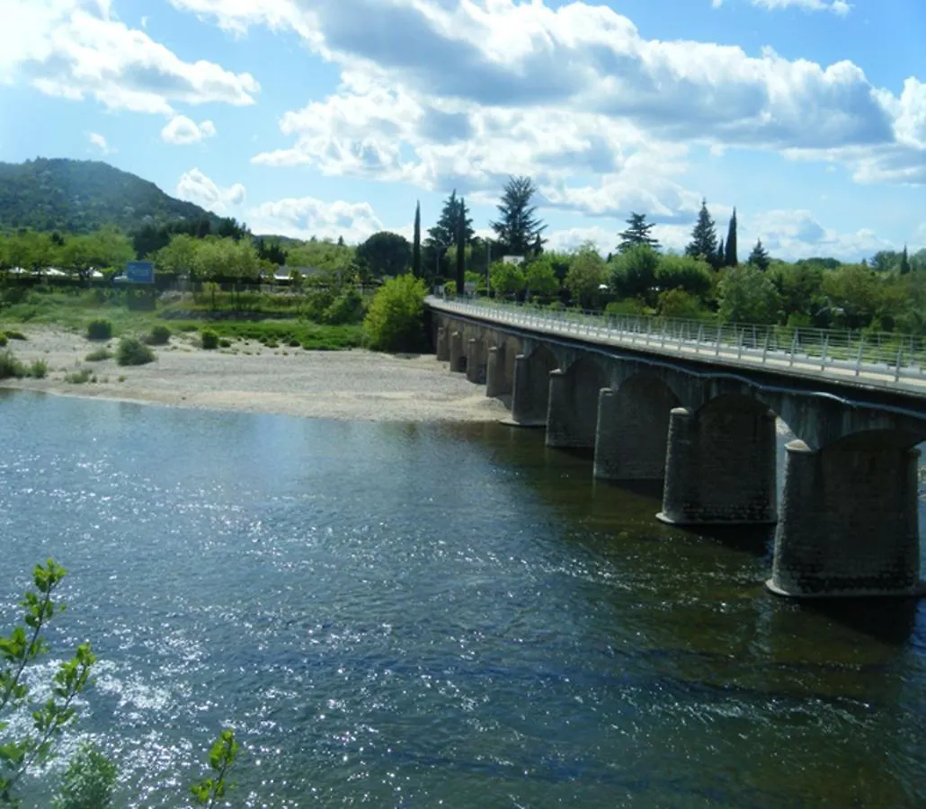 Holiday home Bungalow Charmant A Sampzon Avec Piscine Partagee Et Vue Montagne France